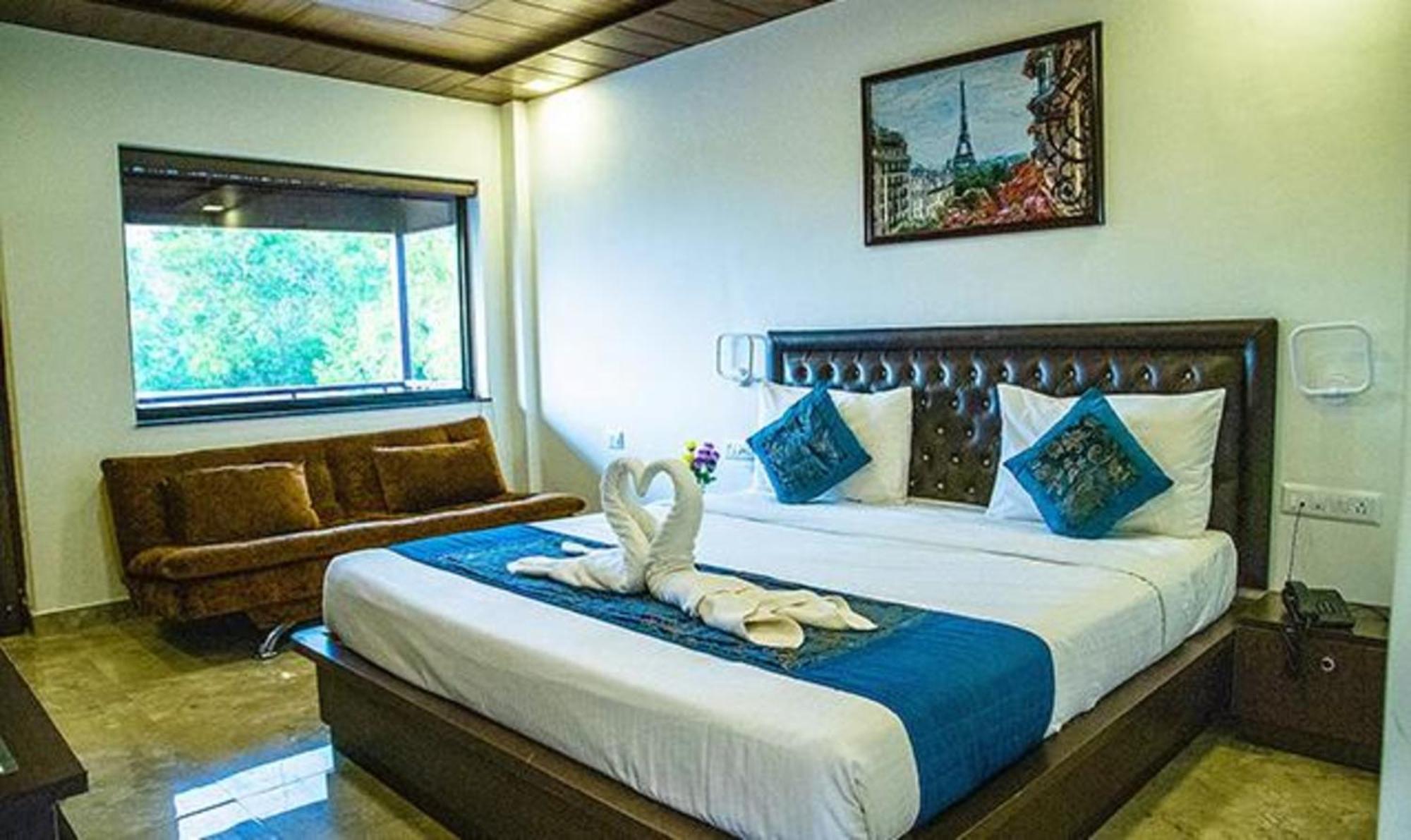 Fabhotel La Gracia Resort Morjim Zewnętrze zdjęcie